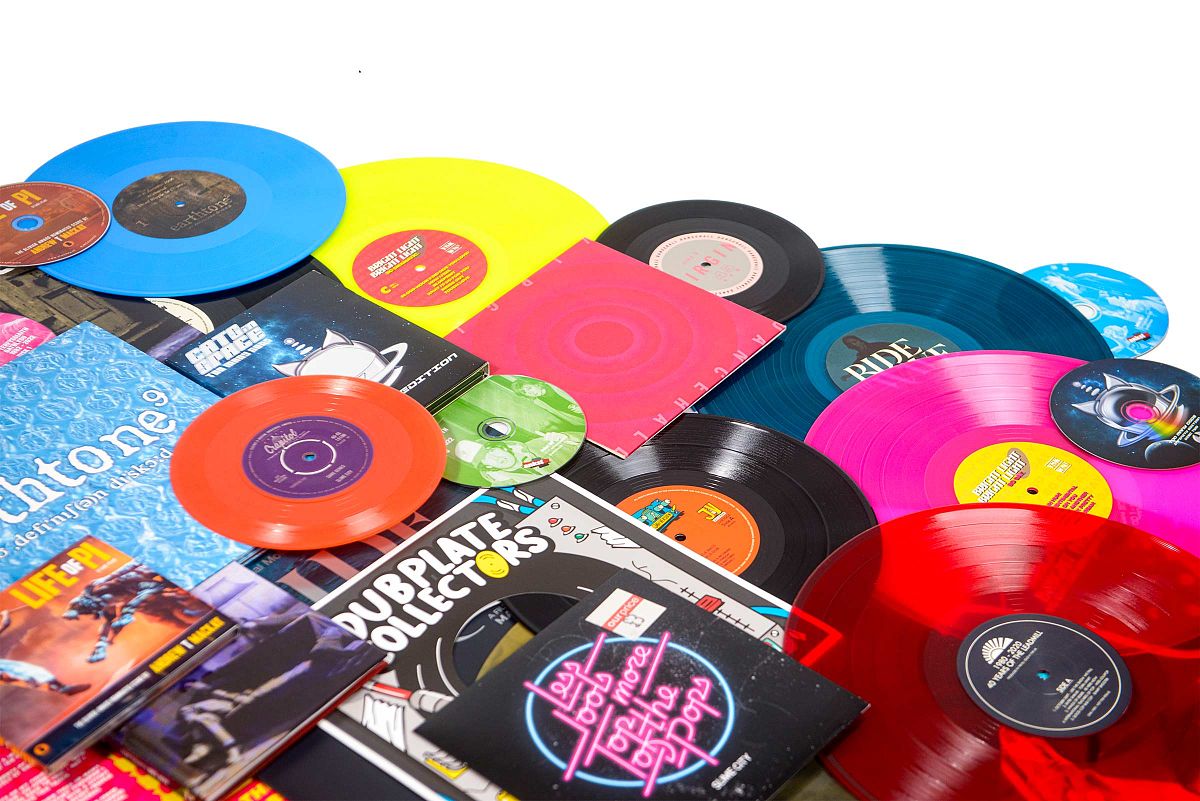 Colour vinyl, CDs record sleeves, digifiles