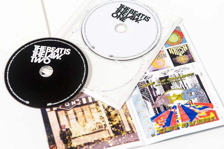 Double digipak DVD with pocket for insert