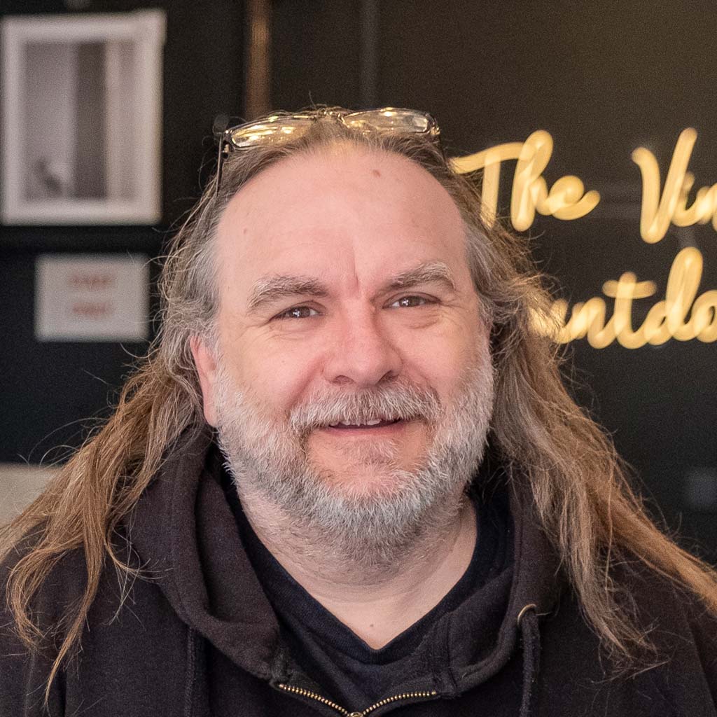Mark Fulton of Vinyl Countdown